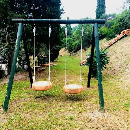 Louise Umbria * Uncinano